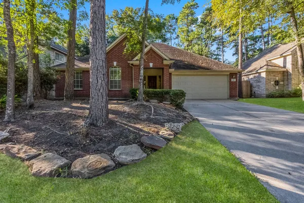 $2,400 | 155 North Wimberly Way, Conroe, TX 77385