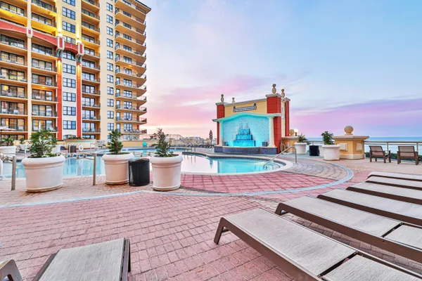 a view of outdoor space with city view