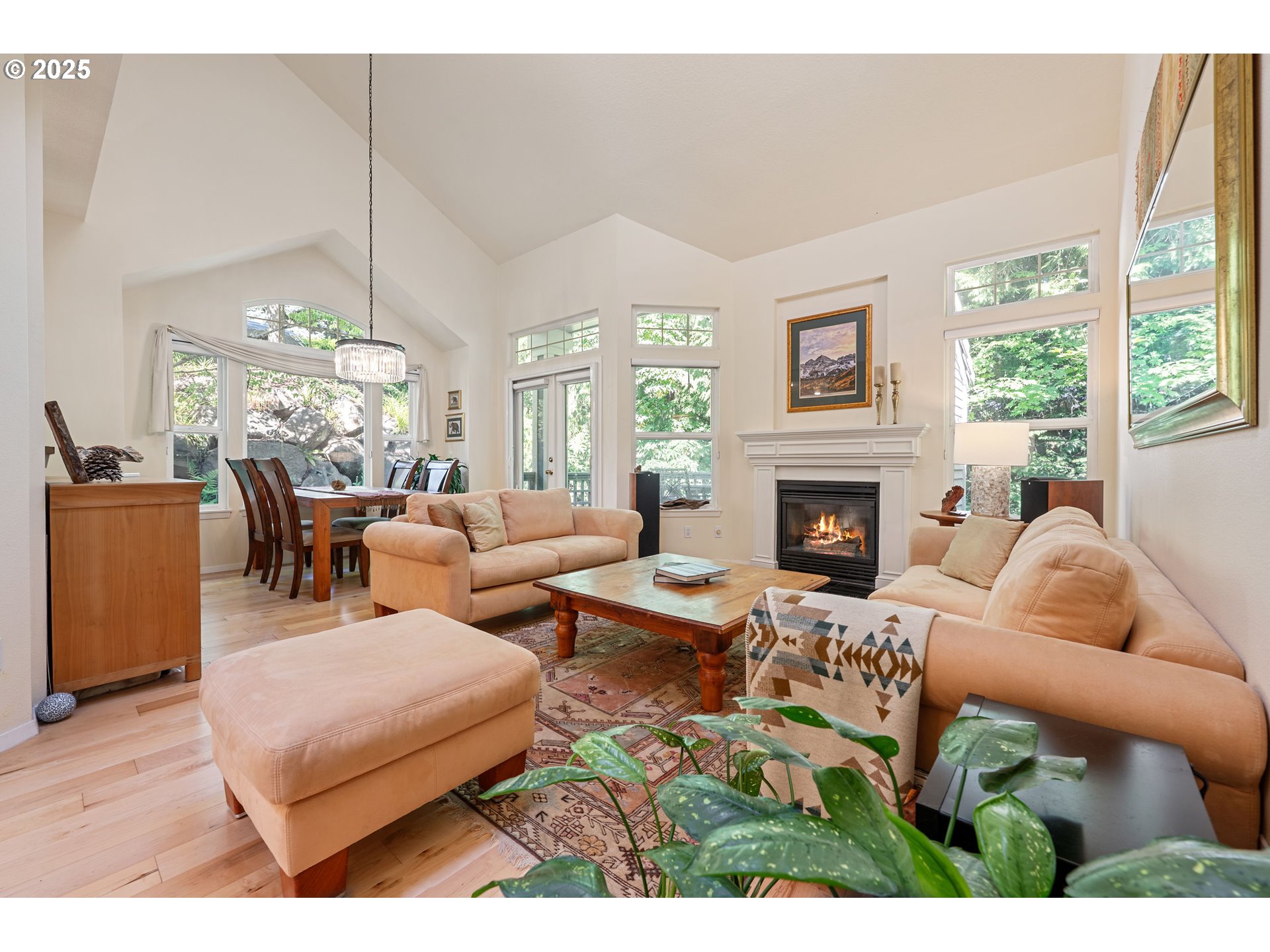 9627 Northwest Silver Ridge Loop Portland, OR 97229 - Photo 11 of 34 Gallery Image 11