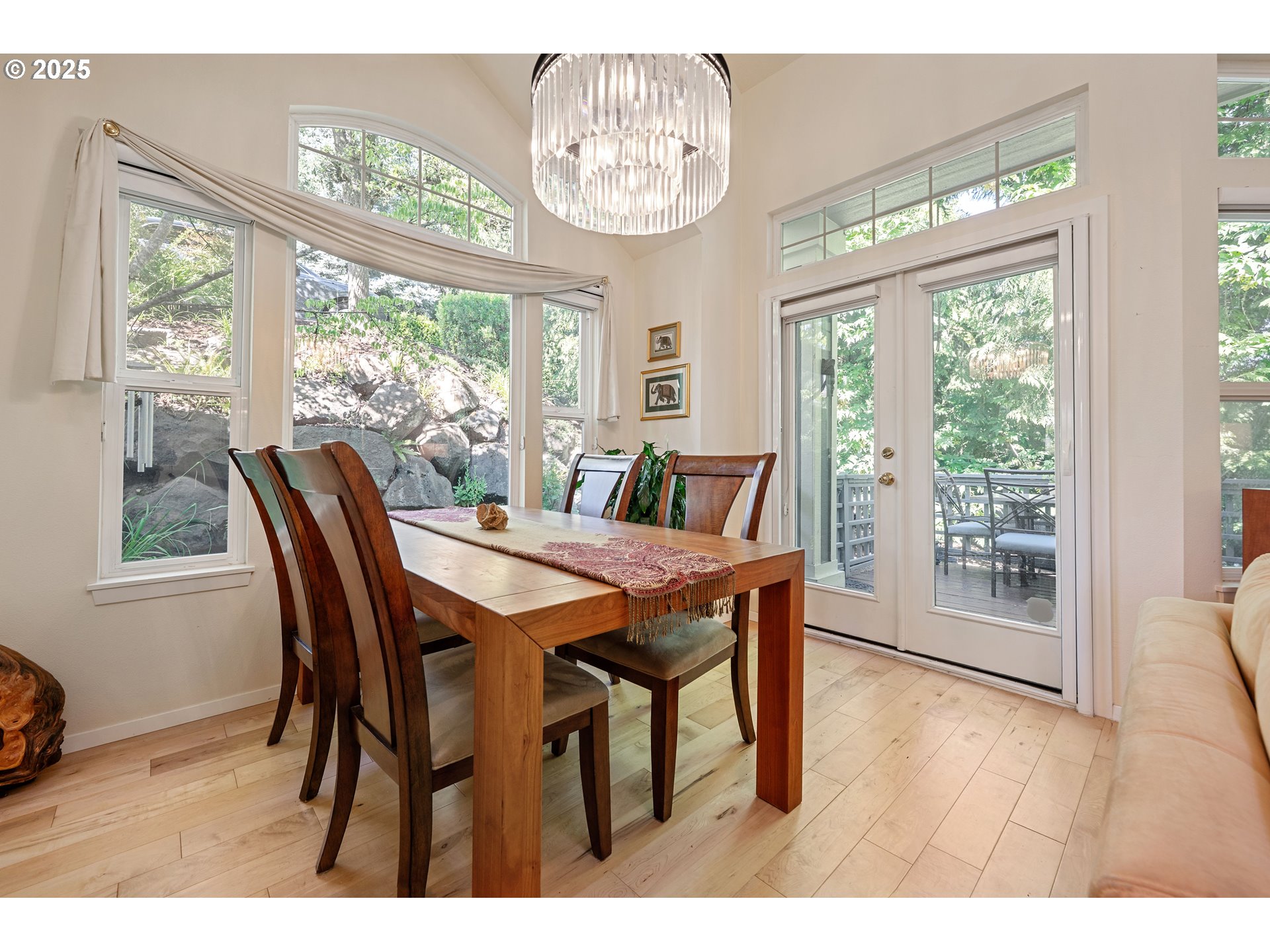 9627 Northwest Silver Ridge Loop Portland, OR 97229 - Photo 12 of 34 Gallery Image 12