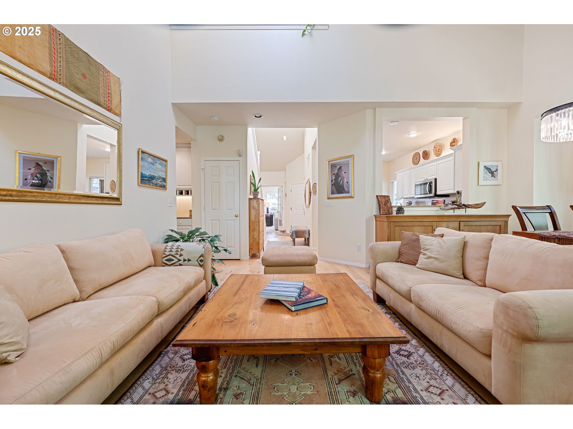 9627 Northwest Silver Ridge Loop Portland, OR 97229 - Photo 10 of 34 Gallery Image 10