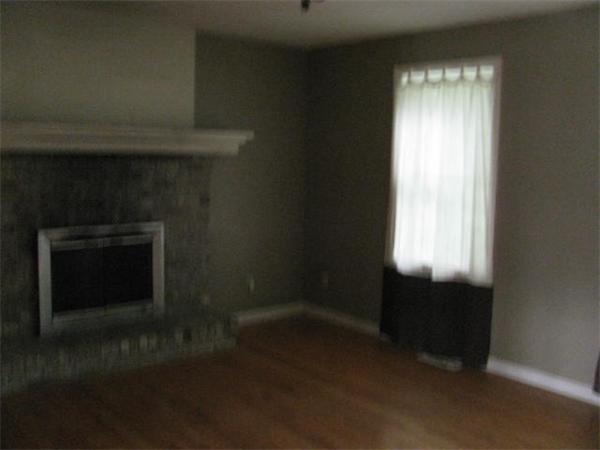 130 Bacon Road Ware, MA 01082 - Photo 4 of 12 Gallery Image 4