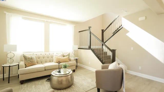 $950,000 | 967 Dainty Avenue, Brentwood, CA 94513