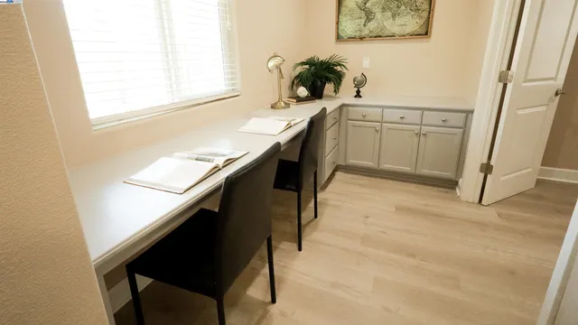 $950,000 | 967 Dainty Avenue, Brentwood, CA 94513