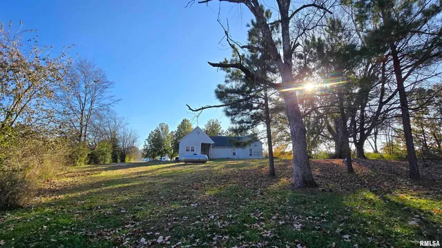 650 Old Rte 146 Loop, Vienna, IL 62995