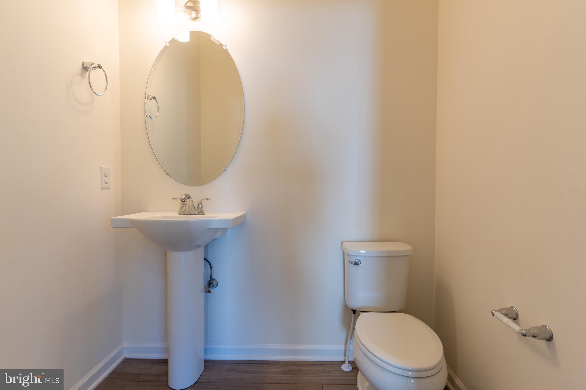 48 Parry Way Warminster, PA 18974 - Photo 12 of 31