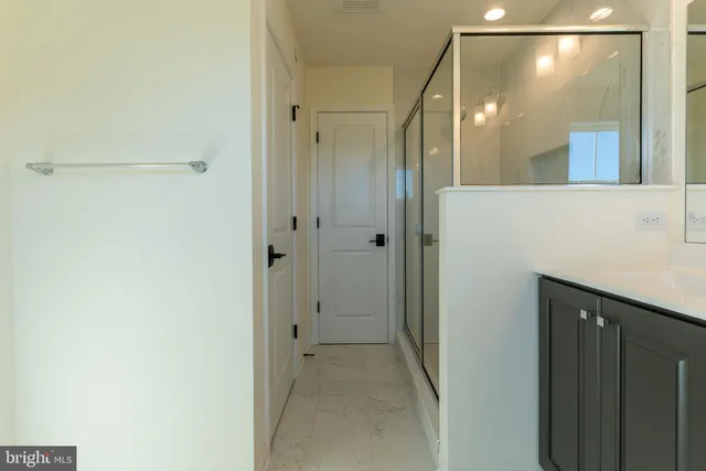 $4,300 | 48 Parry Way, Warminster, PA 18974