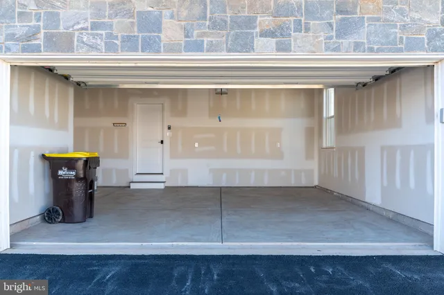 $4,300 | 48 Parry Way, Warminster, PA 18974