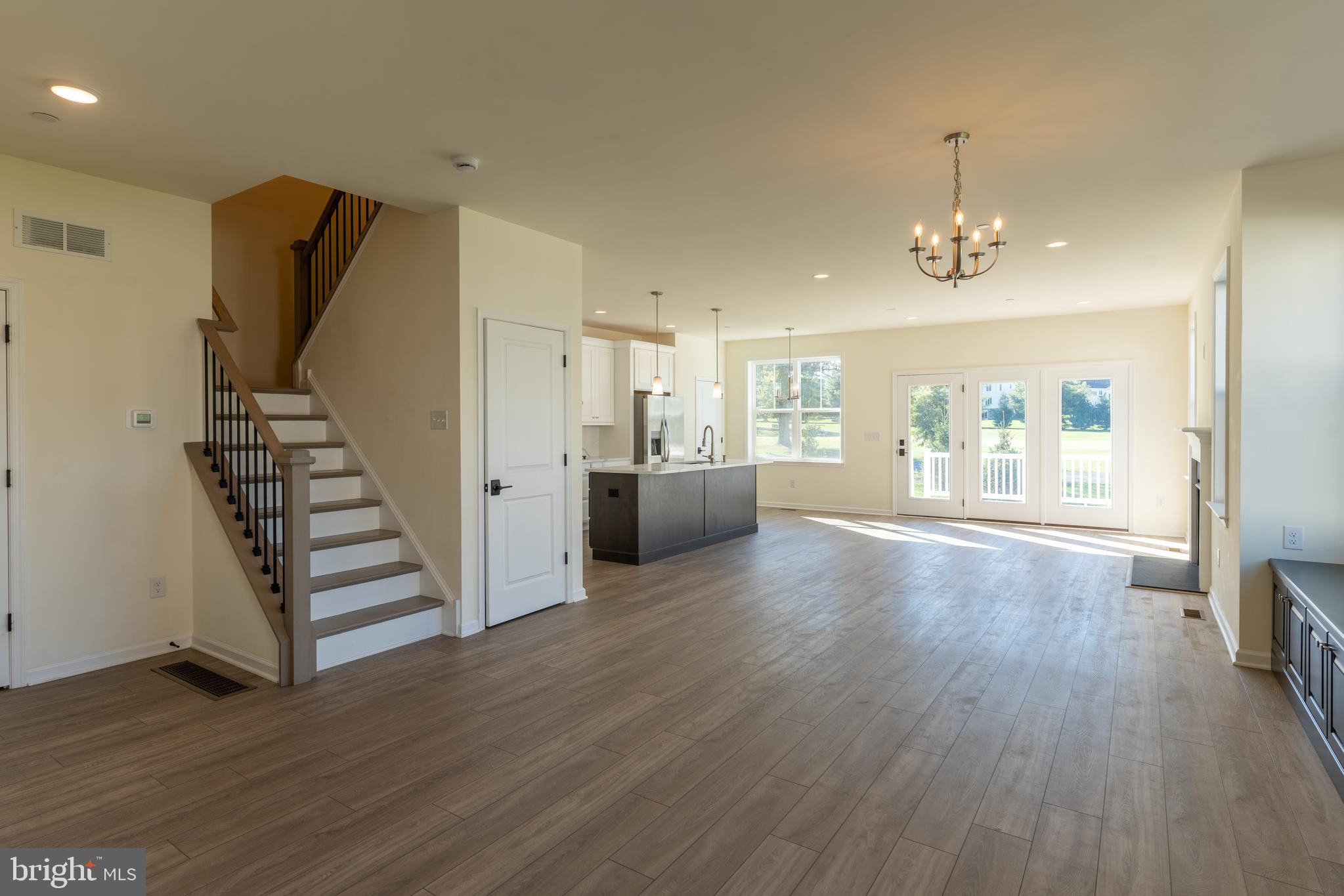 48 Parry Way Warminster, PA 18974 - Photo 3 of 31