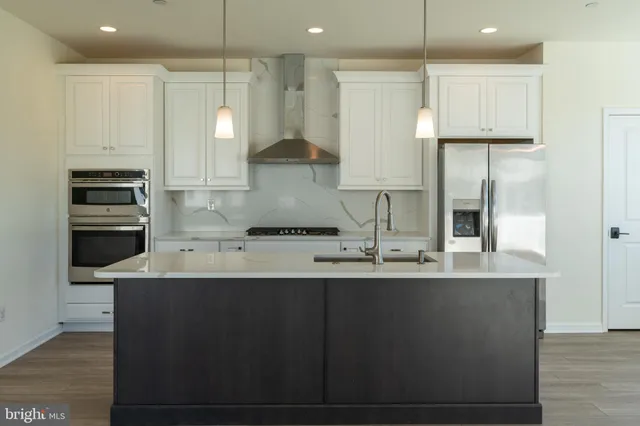 $4,300 | 48 Parry Way, Warminster, PA 18974