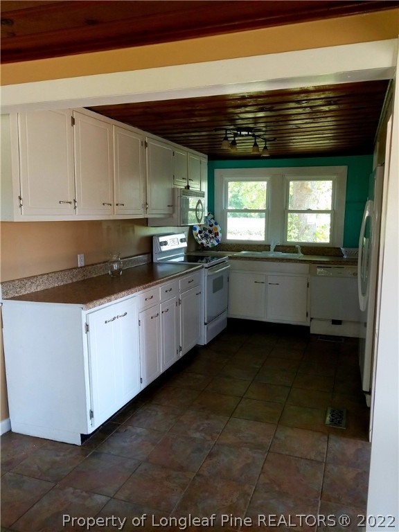 2842 Arabia Road Raeford, NC 28376 - Photo 20 of 41 Gallery Image 20