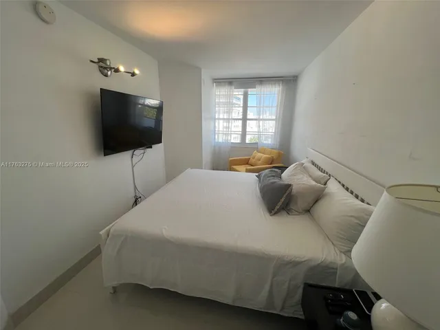 $3,500 | 100 Lincoln Road, Unit 945, Miami Beach, FL 33139