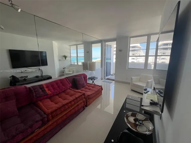 $3,500 | 100 Lincoln Road, Unit 945, Miami Beach, FL 33139