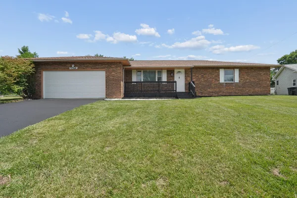 $419,900 | 2564 Bryan Circle, Grove City, OH 43123
