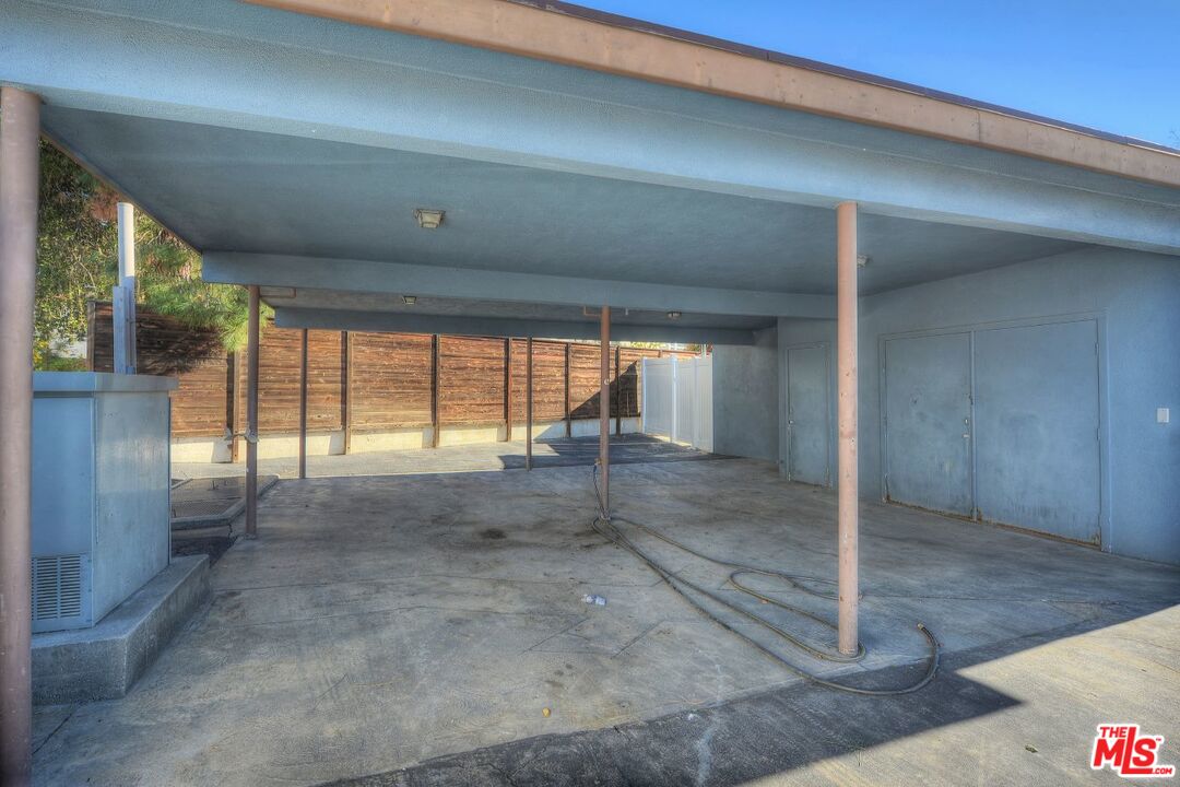 1165 Cherokee Topanga, CA 90290 - Photo 15 of 18 a view of an empty room