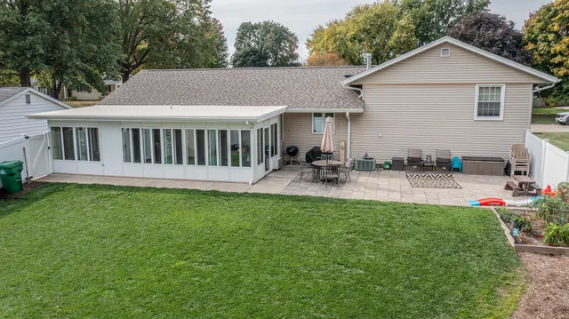 $254,900 | 2013 Pine Avenue, Mendota, IL 61342