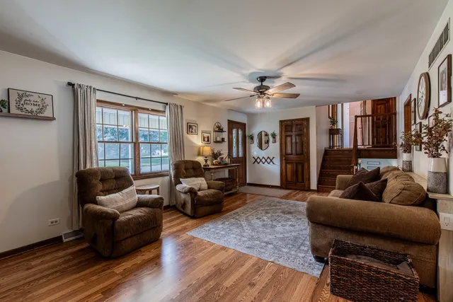 $254,900 | 2013 Pine Avenue, Mendota, IL 61342