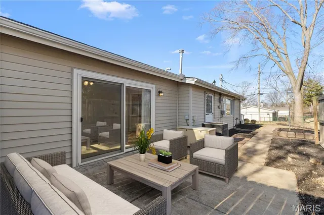 $320,000 | 1342 Mirandy Drive, St. Louis, MO 63146