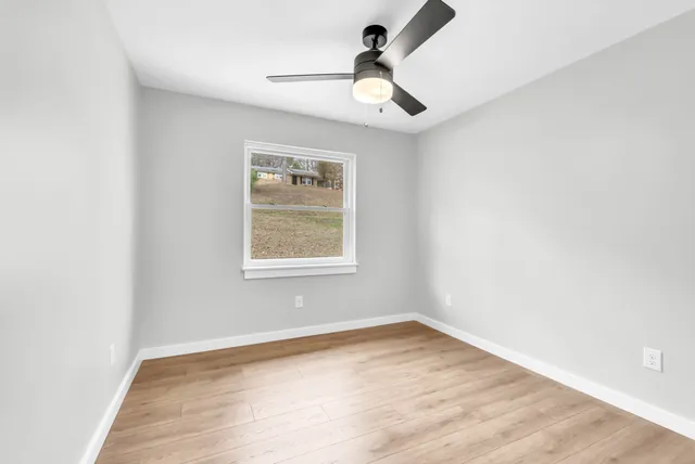 $397,000 | 216 Valley View Road, Dover, TN 37058