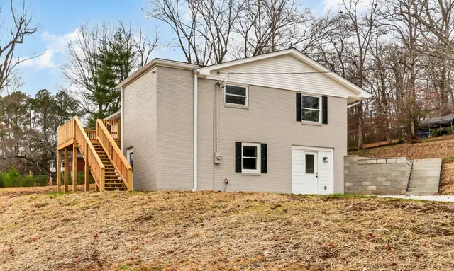 $397,000 | 216 Valley View Road, Dover, TN 37058