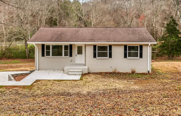 $397,000 | 216 Valley View Road, Dover, TN 37058
