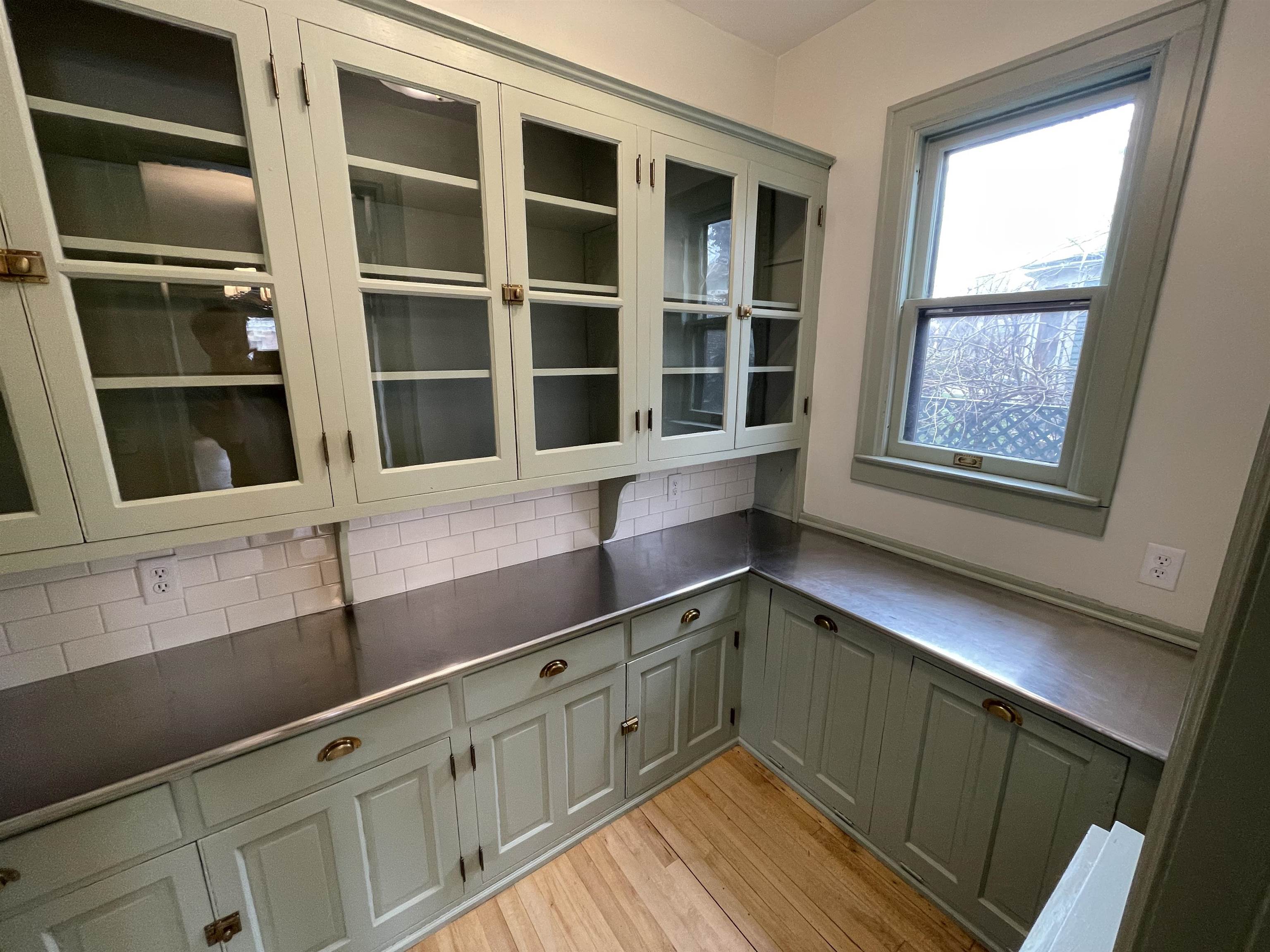 808 North Birney Street Bay City, MI 48708 - Photo 10 of 33