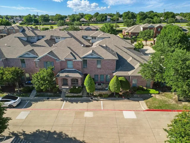 $299,999 | 575 South Virginia Hills Drive, Unit 3702, McKinney, TX 75072