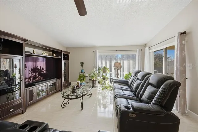 $440,000 | 8750 Brackenwood Drive, Orlando, FL 32829