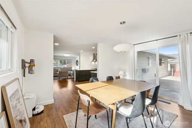 $625,000 | 16602 126th Avenue Southeast, Renton, WA 98058