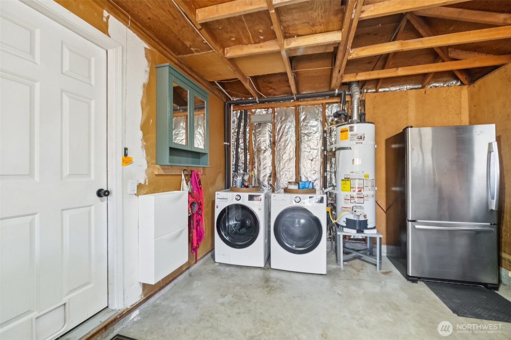 16602 126th Avenue Southeast Renton, WA 98058 - Photo 21 of 30 a utility room with dryer and washer