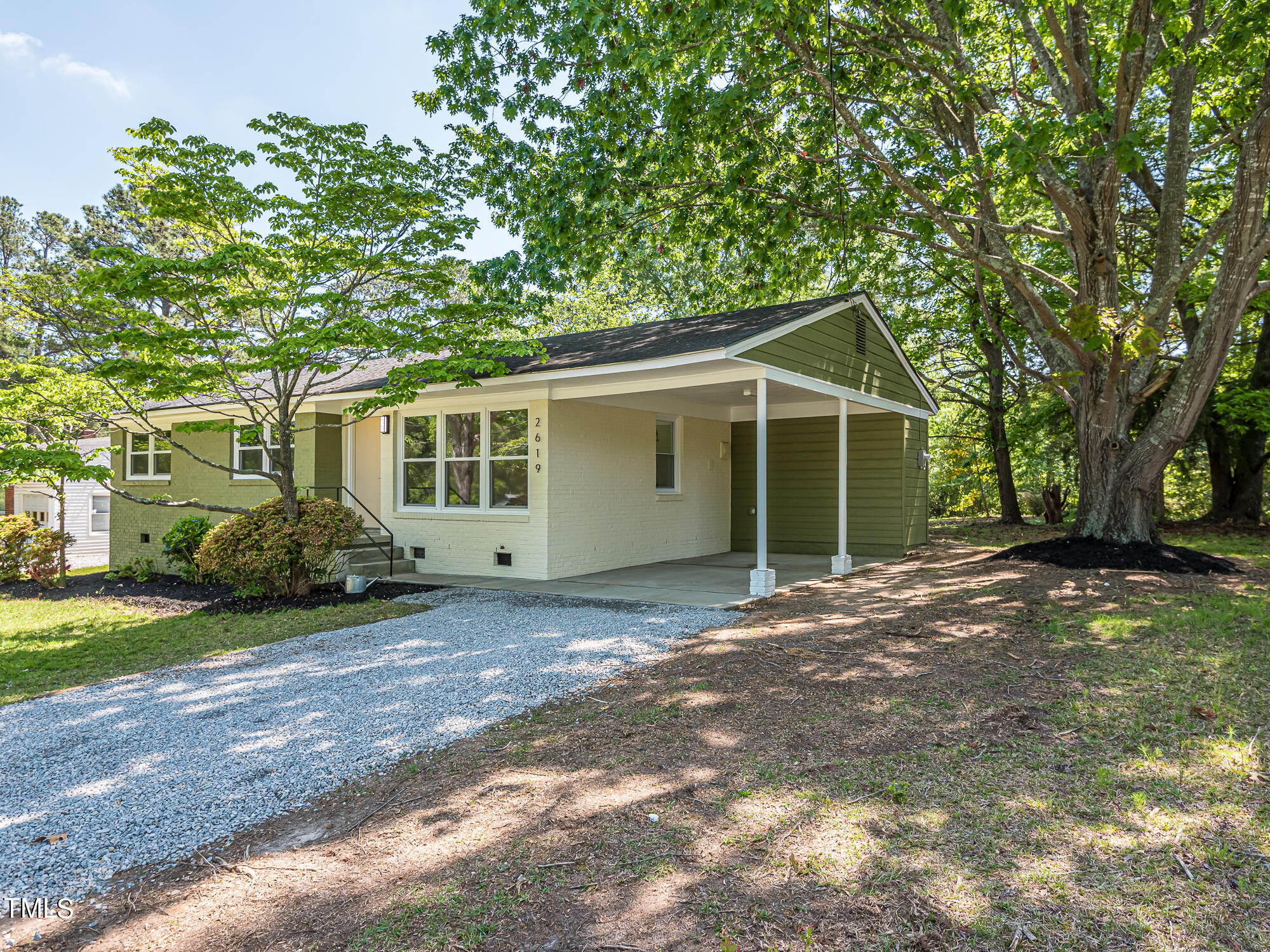 2619 Crestline Avenue Raleigh, NC 27603 - Photo 1 of 31 InTrust_Realty_Lee_2619_Crestline-4818