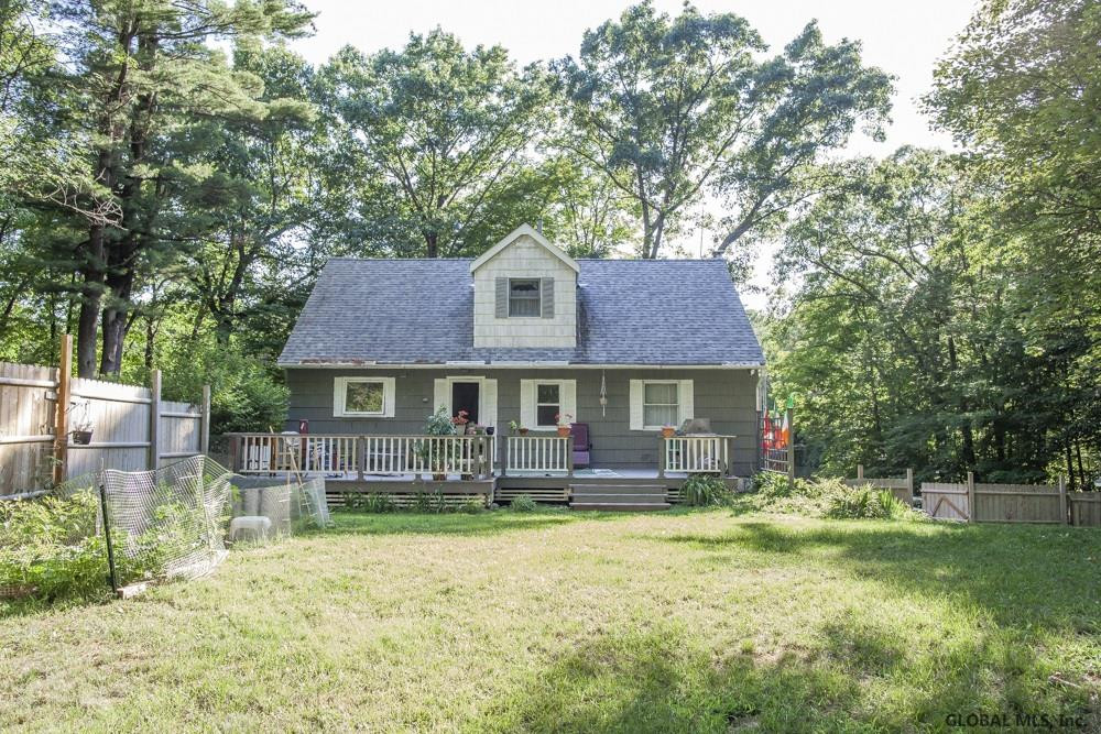 482 Palmer Road Schodack, NY 12061 - Photo 2 of 23 Photo 2