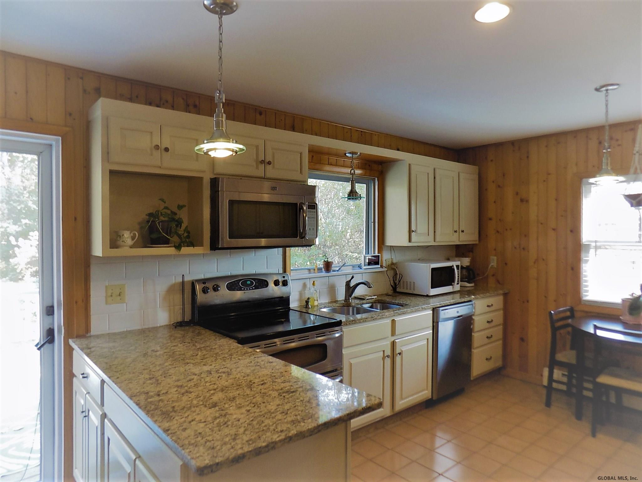 482 Palmer Road Schodack, NY 12061 - Photo 10 of 23 Photo 10