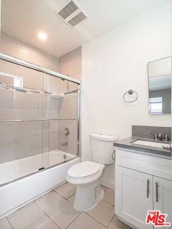 $3,600 | 963 North Wilton Place, Unit 965 1/2, Los Angeles, CA 90038
