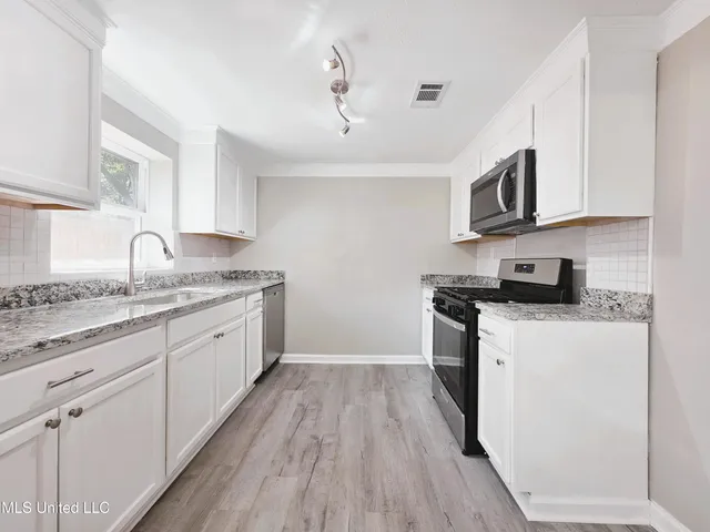 $175,000 | 1461 Irish Hill Drive, Biloxi, MS 39530