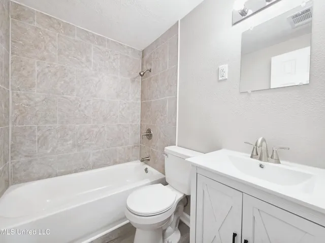 $175,000 | 1461 Irish Hill Drive, Biloxi, MS 39530