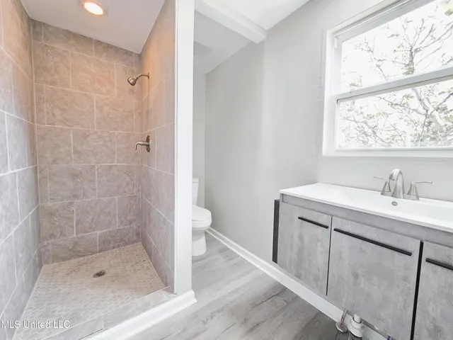 $179,900 | 1461 Irish Hill Drive, Biloxi, MS 39530