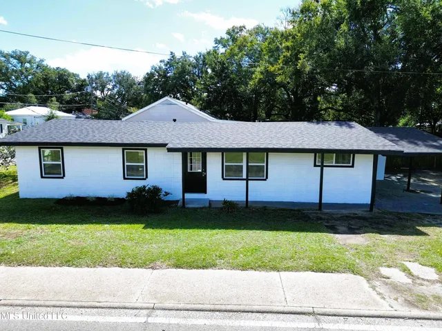 $179,900 | 1461 Irish Hill Drive, Biloxi, MS 39530