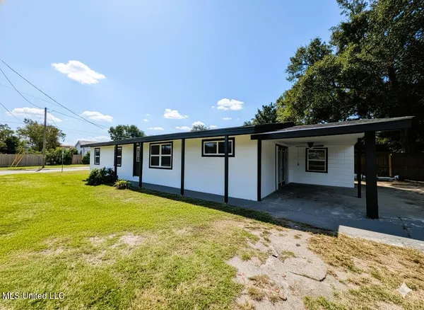 $169,900 | 1461 Irish Hill Drive, Biloxi, MS 39530