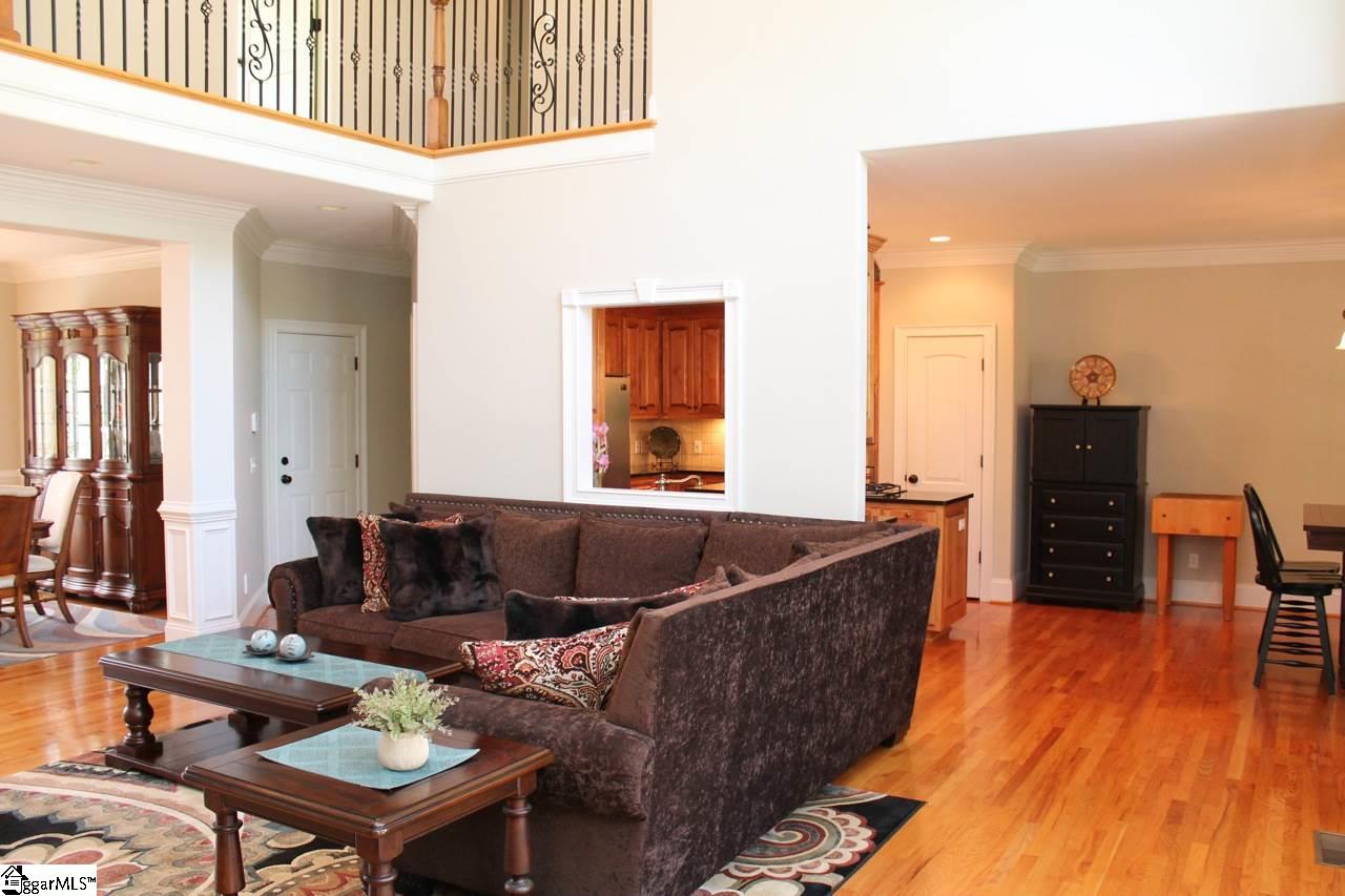 9 Griffith Hill Way Greer, SC 29651 - Photo 11 of 36 Gallery Image 11