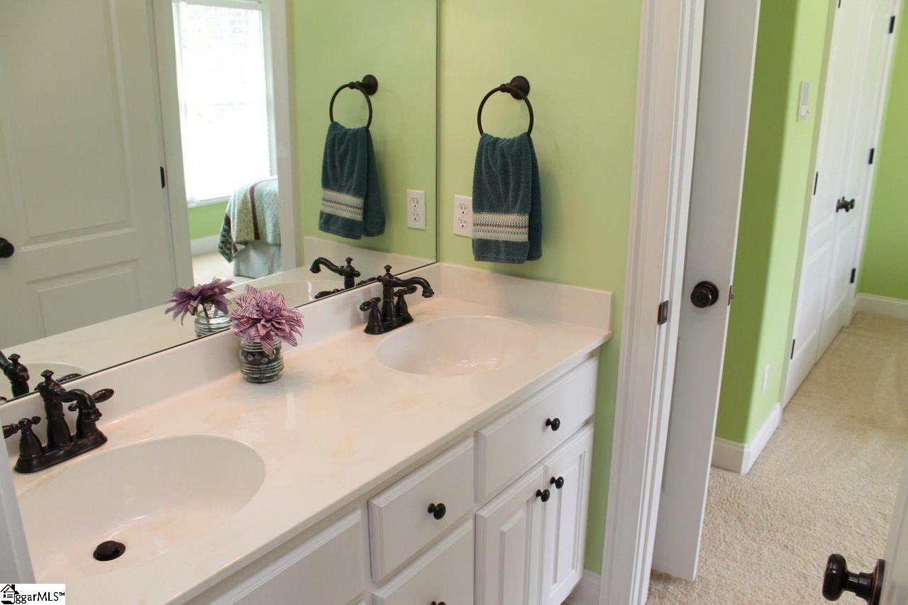 9 Griffith Hill Way Greer, SC 29651 - Photo 22 of 36 Gallery Image 22