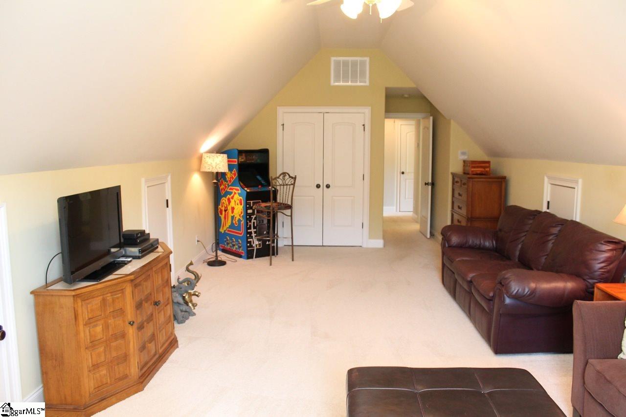 9 Griffith Hill Way Greer, SC 29651 - Photo 23 of 36 Gallery Image 23