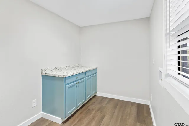 $107,900 | 214 Randolph Street, Lone Star, TX 75668