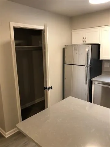 $1,150 | 3701 Houma Boulevard, Unit 201, Metairie, LA 70006