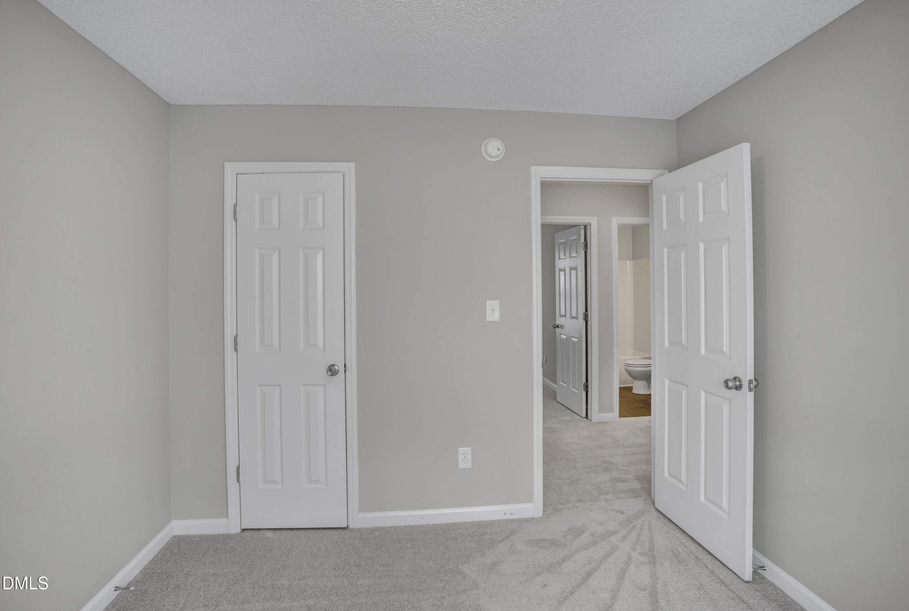 809 Elkhart Drive Raleigh, NC 27610 - Photo 24 of 39 DSC03001