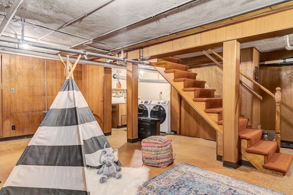 33 Pond Circle Boston, MA 02130 - Photo 19 of 27