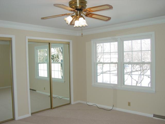 6430 Hythe Road Indianapolis, IN 46220 - Photo 8 of 12 Gallery Image 8