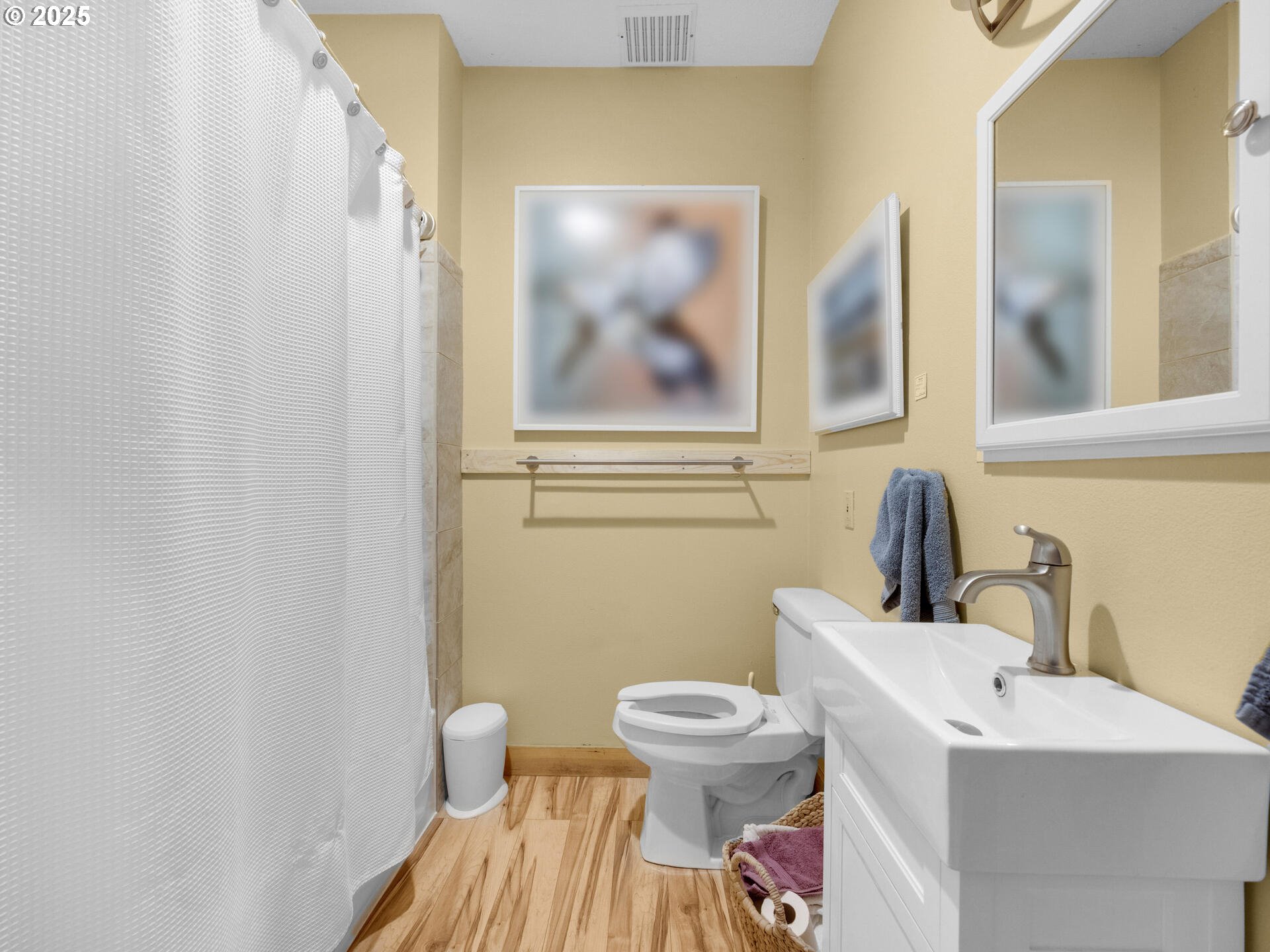 107 Sunset Boulevard Cannon Beach, OR 97110 - Photo 16 of 25 a bathroom with a sink and a toilet