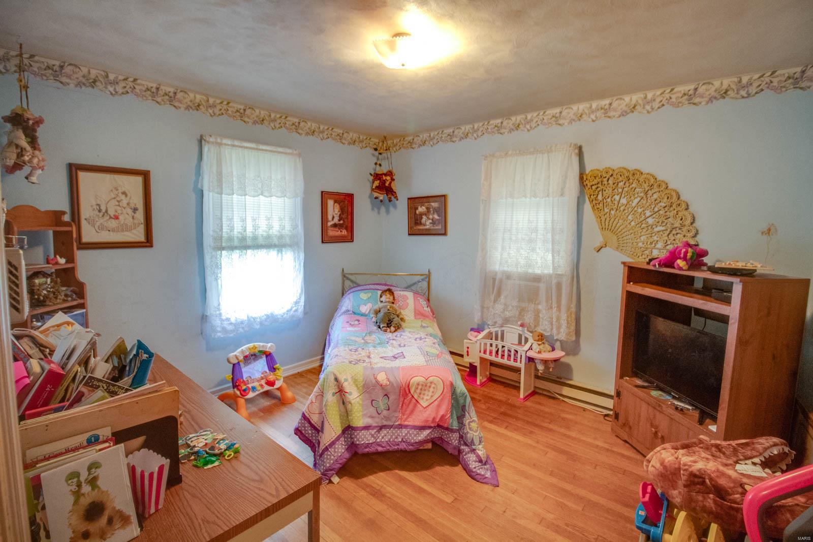 901 Condit Avenue Alton, IL 62002 - Photo 14 of 20 Gallery Image 14