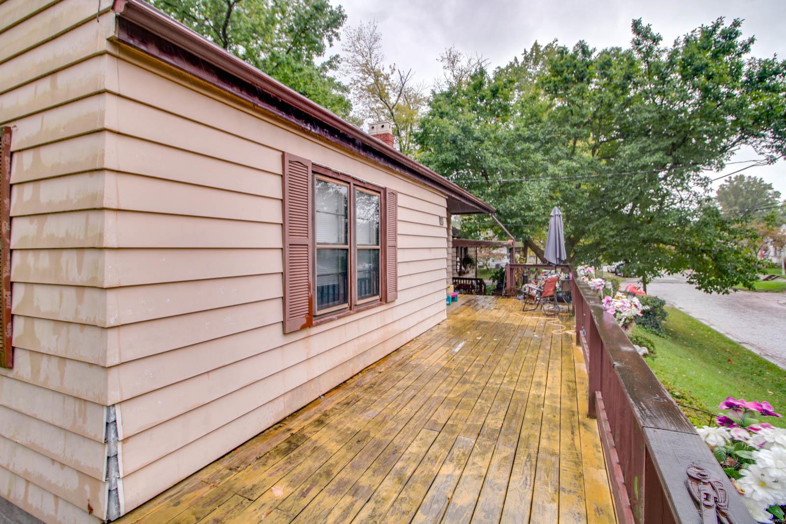 901 Condit Avenue Alton, IL 62002 - Photo 6 of 20 Gallery Image 6